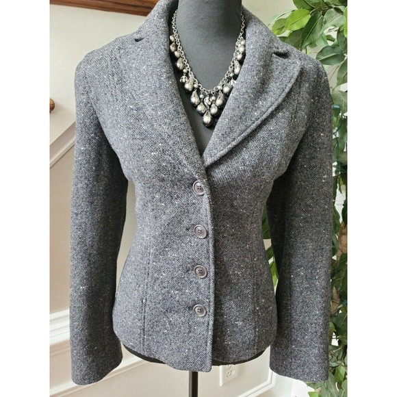 Liz Claiborne Women's Gray Wool & Nylon Long Sleeve 3 Buttons Fitted Blazer 8 - Picture 2 of 11